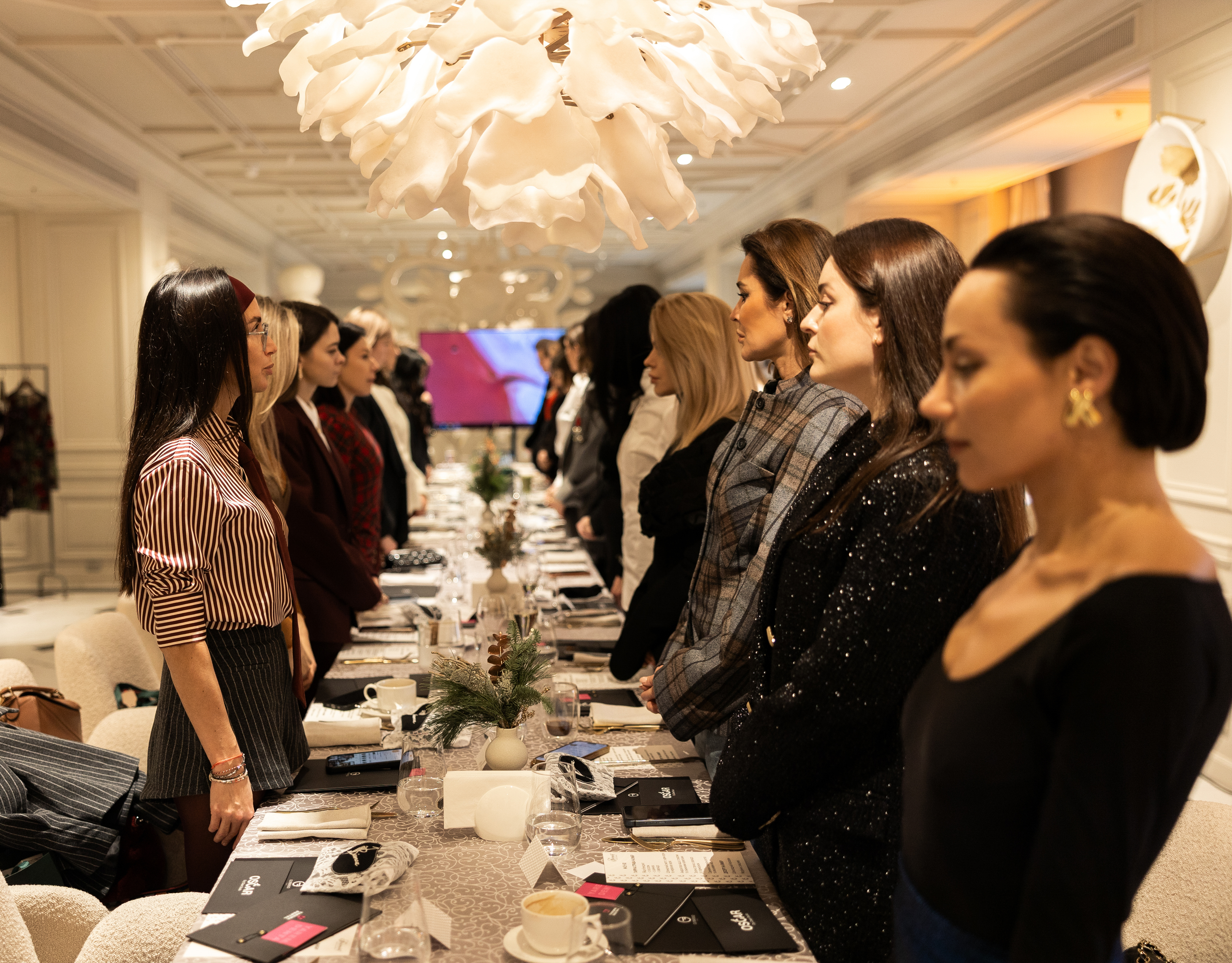 32-Й БЛАГОДІЙНИЙ БРАНЧ ВІД OSCAR CLUB