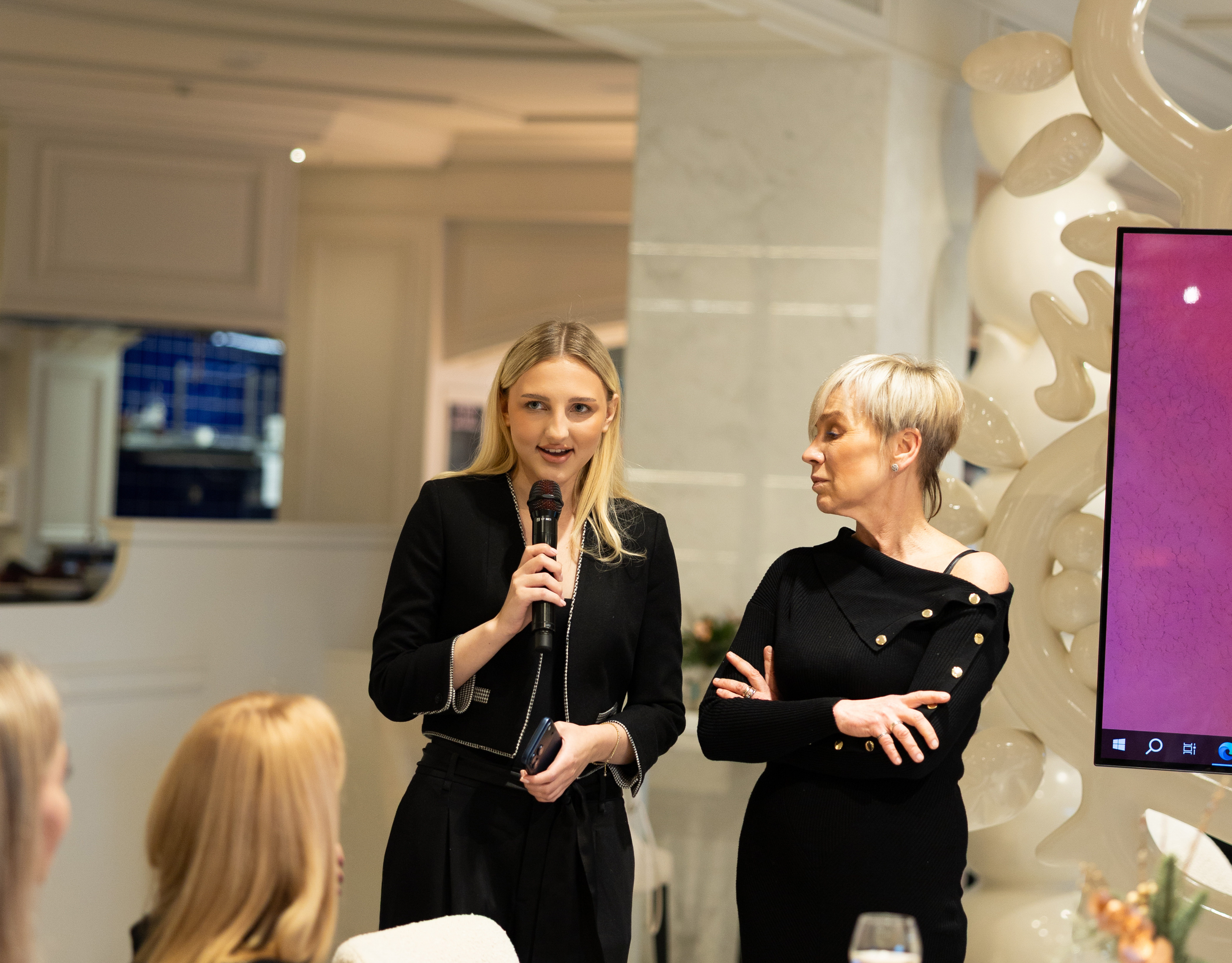 32-Й БЛАГОДІЙНИЙ БРАНЧ ВІД OSCAR CLUB 5